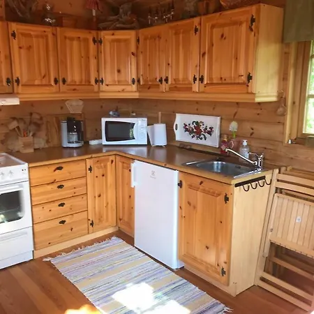 Charming Cabin In Beautiful Area Near Tromso 度假居