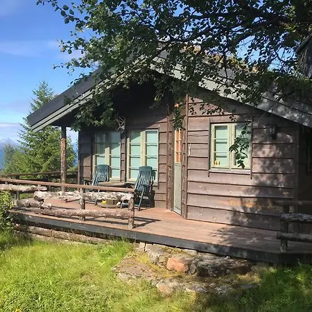 Charming Cabin In Beautiful Area Near Tromso Holiday home Laksvatn